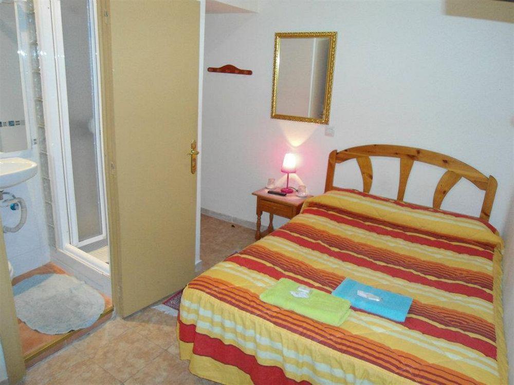 Hostal Florida Madrid Exteriér fotografie